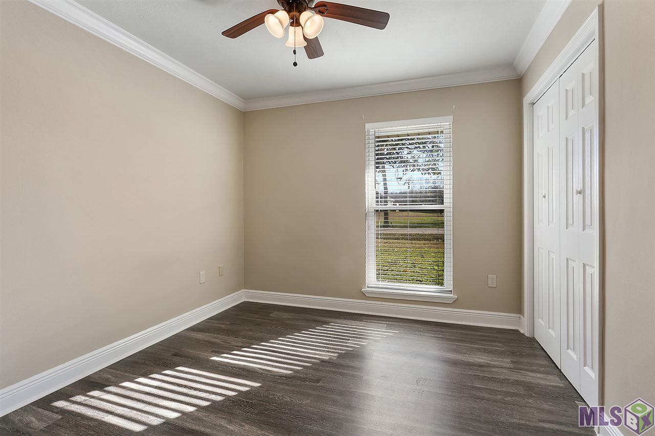 16631 Doyle Road Baton Rouge, LA 70817 - Photo 3 of 11 Bedroom
