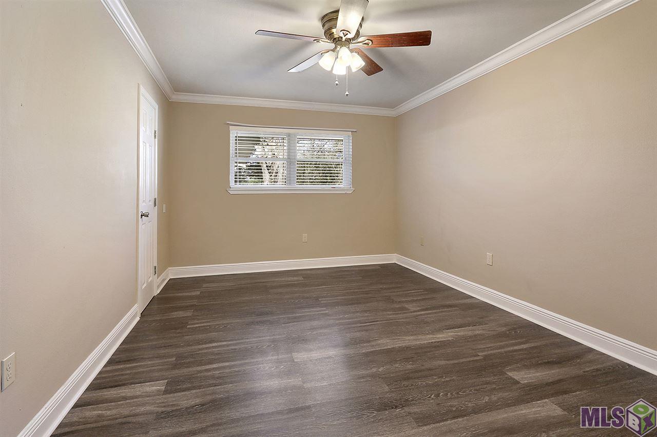 16631 Doyle Road Baton Rouge, LA 70817 - Photo 4 of 11 Master Bedroom