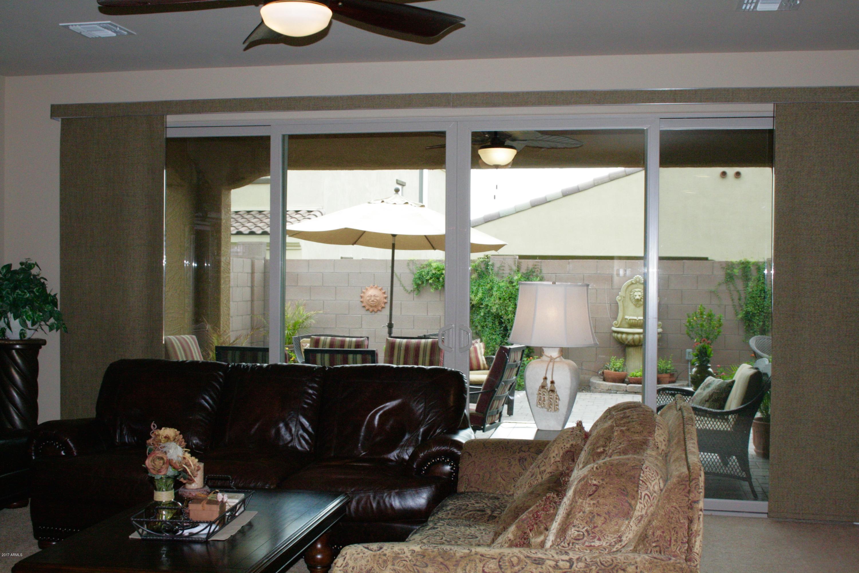 4417 East St John Road Phoenix, AZ 85032 - Photo 11 of 23 !8' Back Door