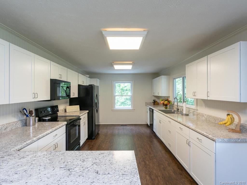 266 Big Cove Road Candler, NC 28715 - Photo 8 of 35 Gallery Image 8