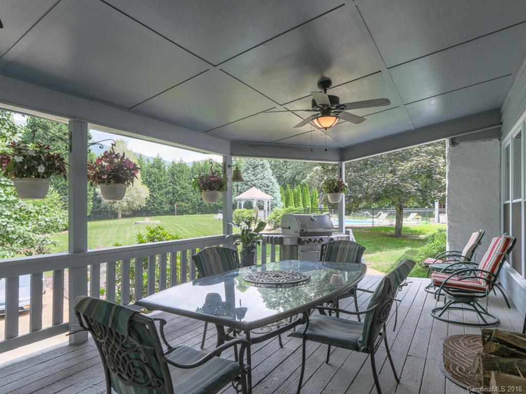 266 Big Cove Road Candler, NC 28715 - Photo 10 of 35 Gallery Image 10