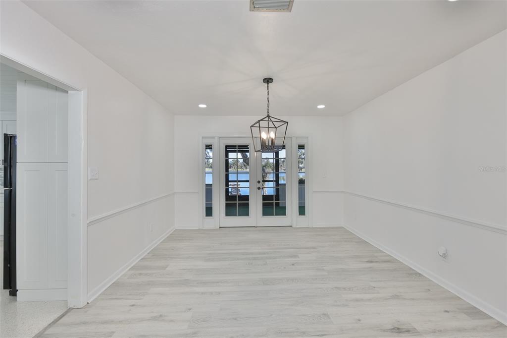 14028 Blackjack Road Dover, FL 33527 - Photo 15 of 62