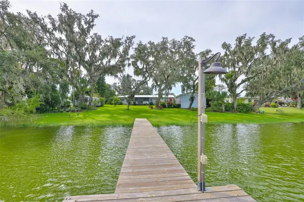 $565,000 | 14028 Blackjack Road, Dover, FL 33527