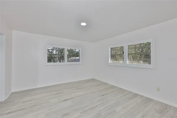 $565,000 | 14028 Blackjack Road, Dover, FL 33527