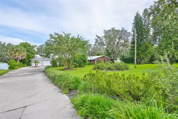 $565,000 | 14028 Blackjack Road, Dover, FL 33527