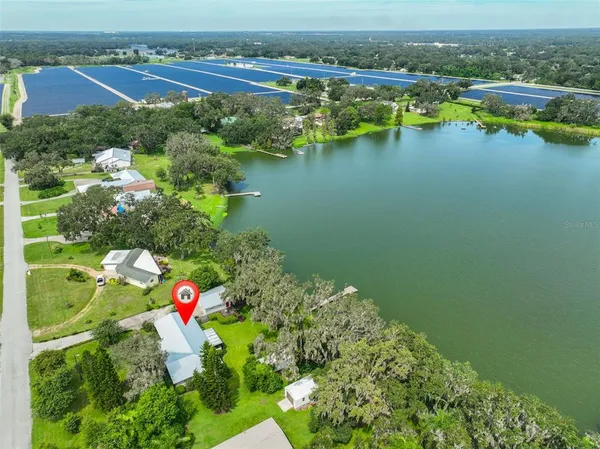 $565,000 | 14028 Blackjack Road, Dover, FL 33527