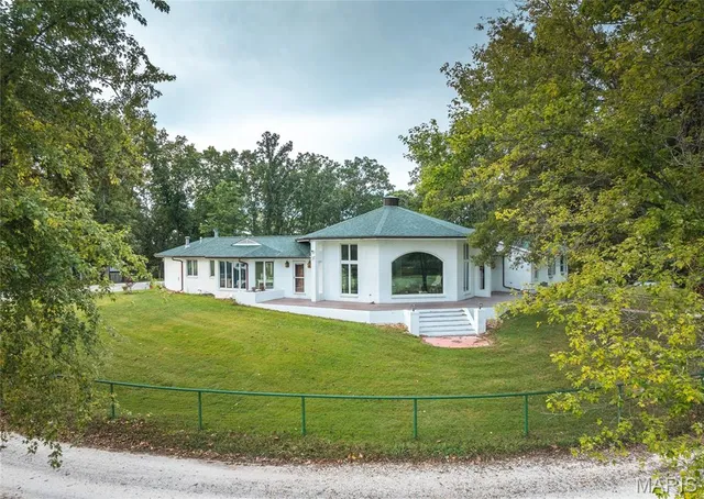 $5,999,999 | 1224 County Road 3165, Salem, MO 65560