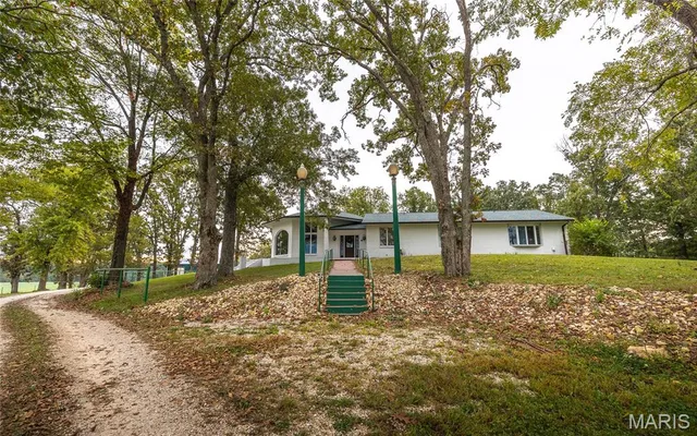 $5,999,999 | 1224 County Road 3165, Salem, MO 65560