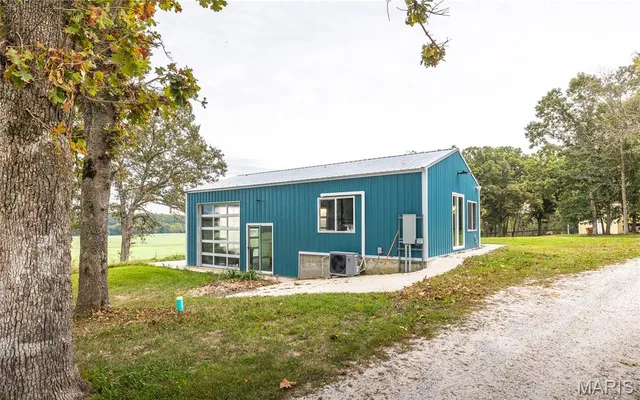 $5,999,999 | 1224 County Road 3165, Salem, MO 65560
