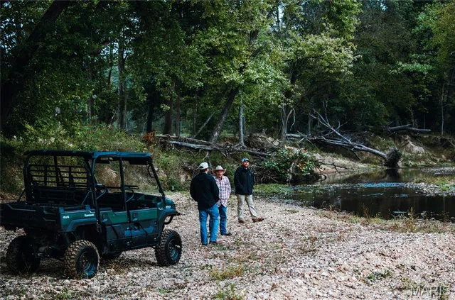 $5,999,999 | 1224 County Road 3165, Salem, MO 65560