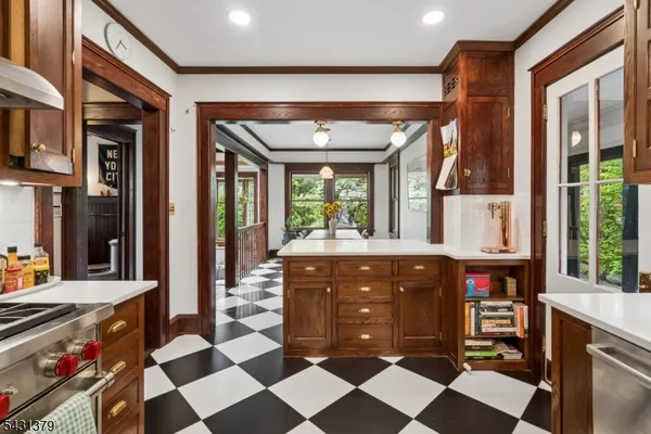 $1,899,000 | 12 Claremont Avenue, Maplewood, NJ 07040