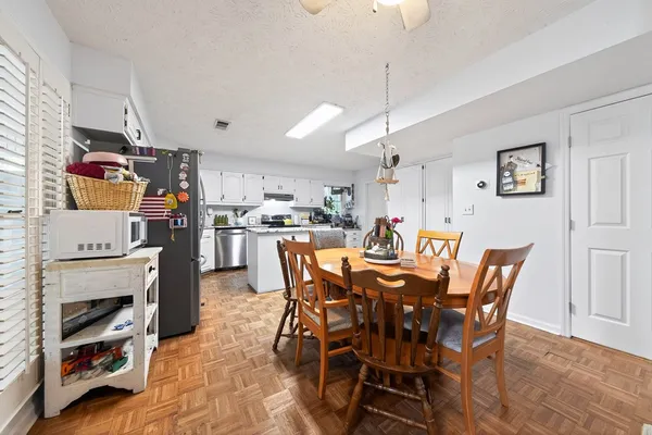 $599,000 | 18 Marynell Lane, Phenix City, AL 36869