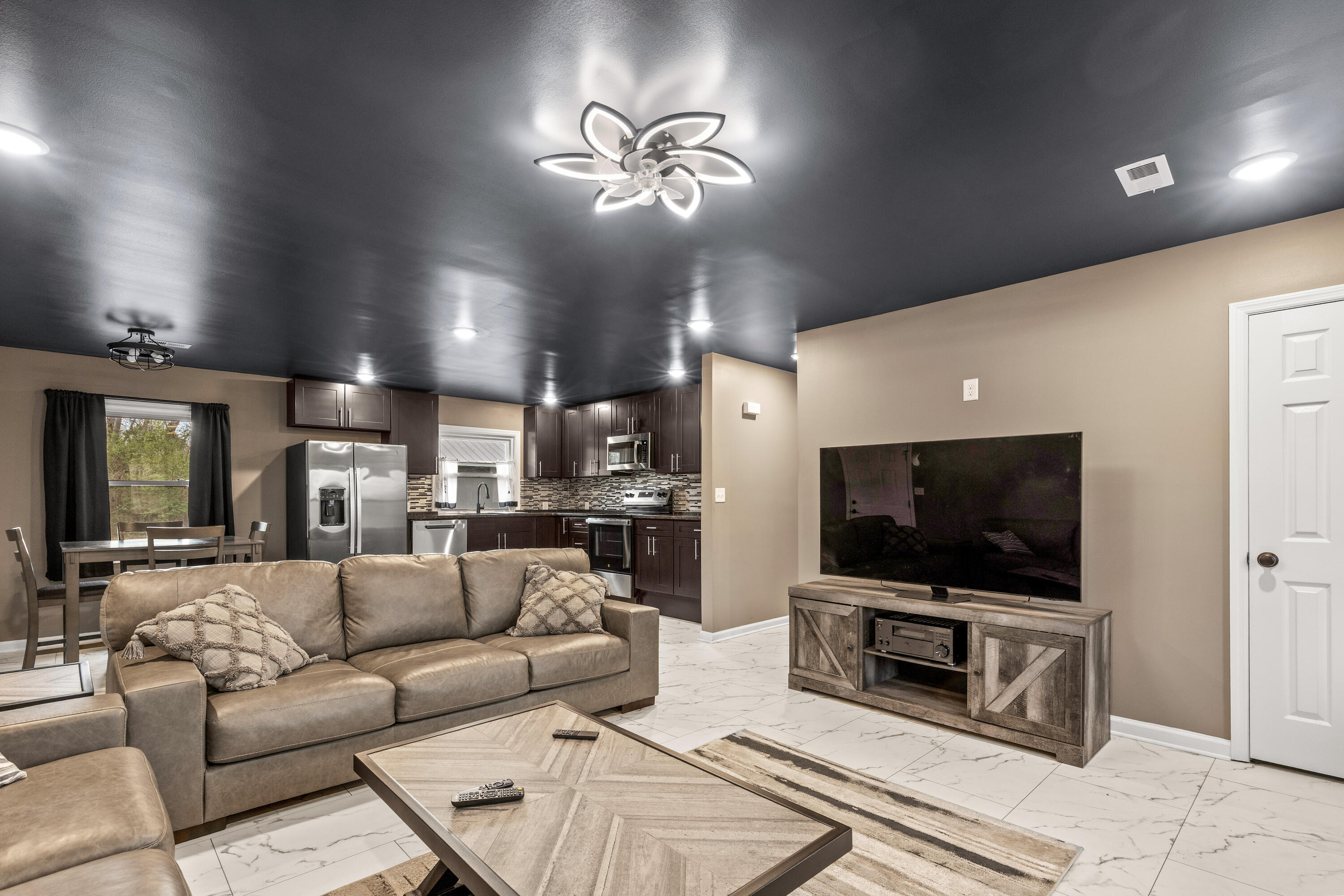 258 East Hills Road Jasper, TN 37347 - Photo 3 of 45 EHills-4