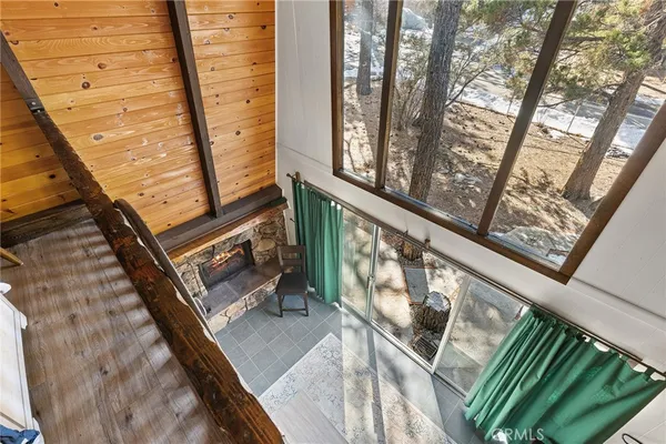 $359,000 | 189 Moreno Lane, Sugarloaf, CA 92386