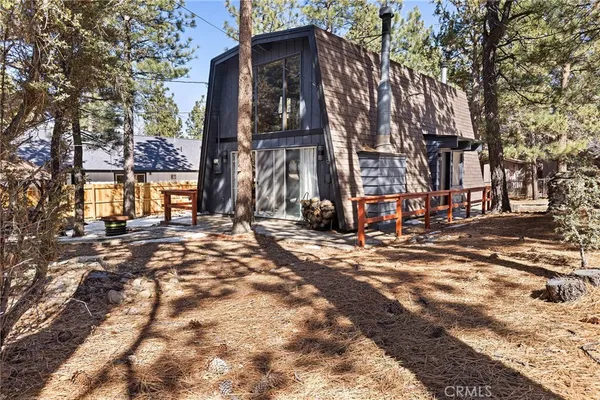 $359,000 | 189 Moreno Lane, Sugarloaf, CA 92386
