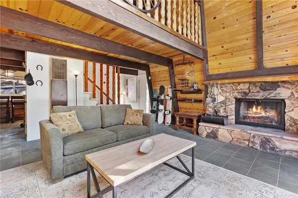 $359,000 | 189 Moreno Lane, Sugarloaf, CA 92386