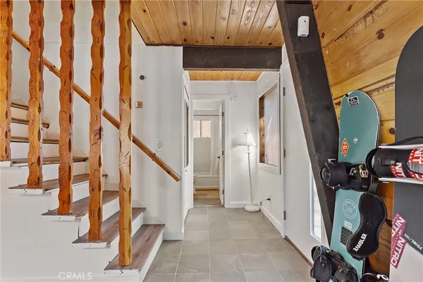 $359,000 | 189 Moreno Lane, Sugarloaf, CA 92386