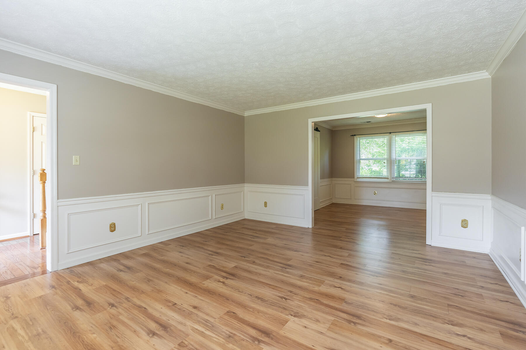 945 Tanbark Road Lexington, KY 40515 - Photo 8 of 31 945tanbark08 copy