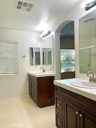 $4,100 | 84 Hedge Bloom, Irvine, CA 92618