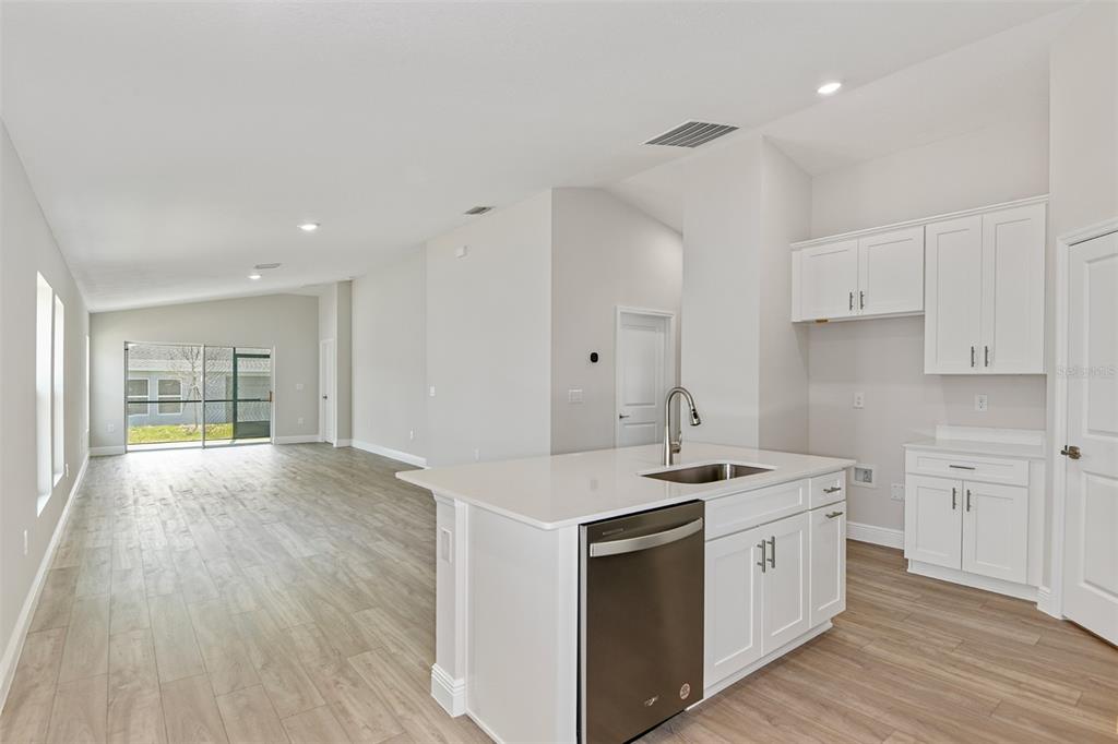 6190 Southwest 96th Place Ocala, FL 34476 - Photo 6 of 20