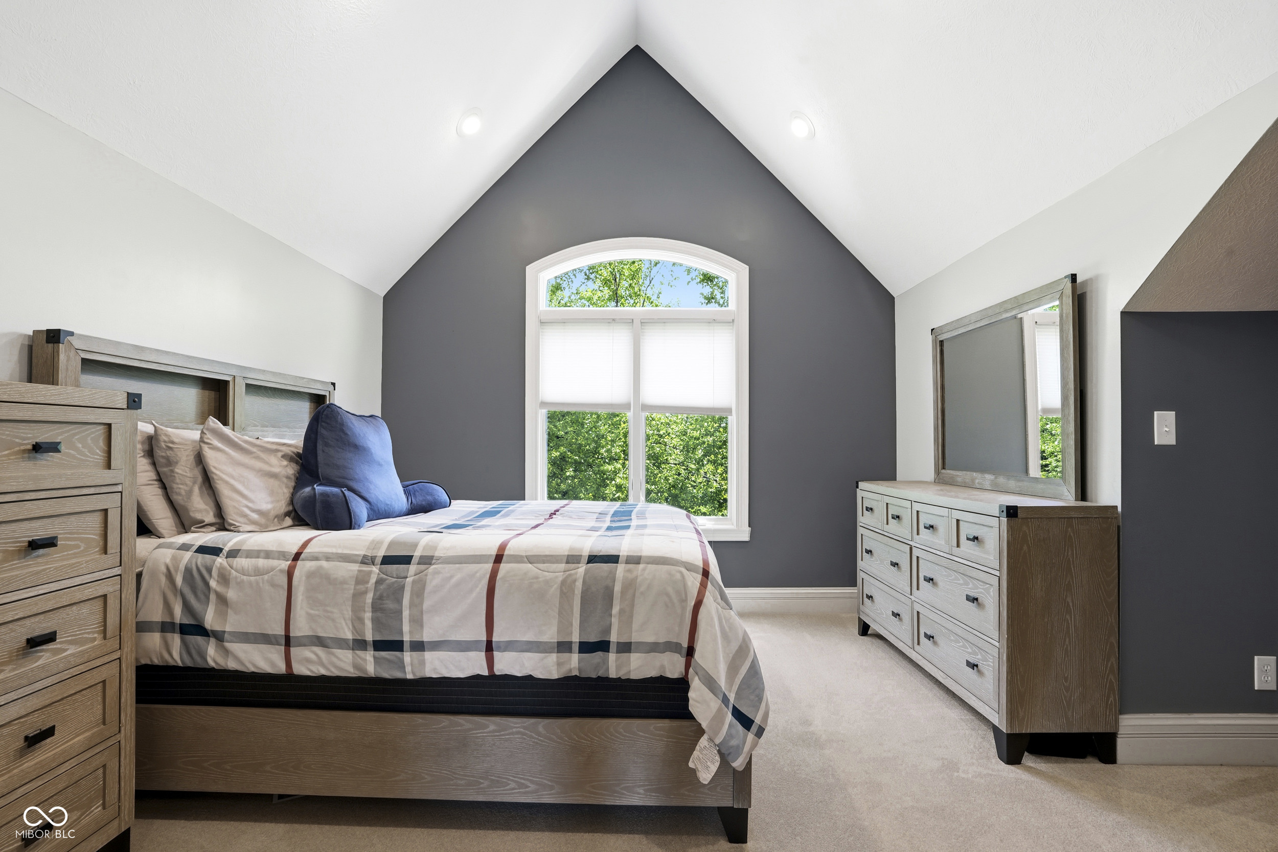 12093 Hawthorn Ridge Fishers, IN 46037 - Photo 51 of 68
