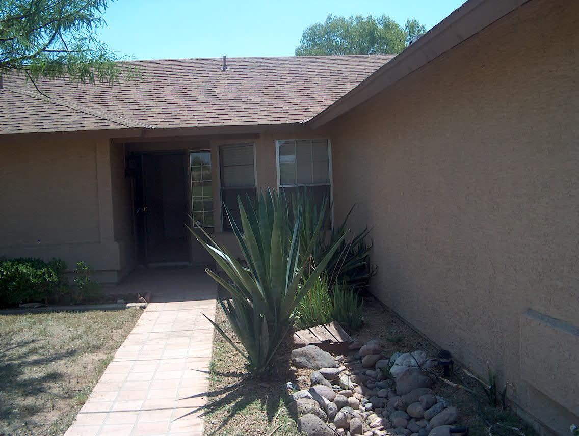 6915 West Ocotillo Road Glendale, AZ 85303 - Photo 2 of 9 Front upclose