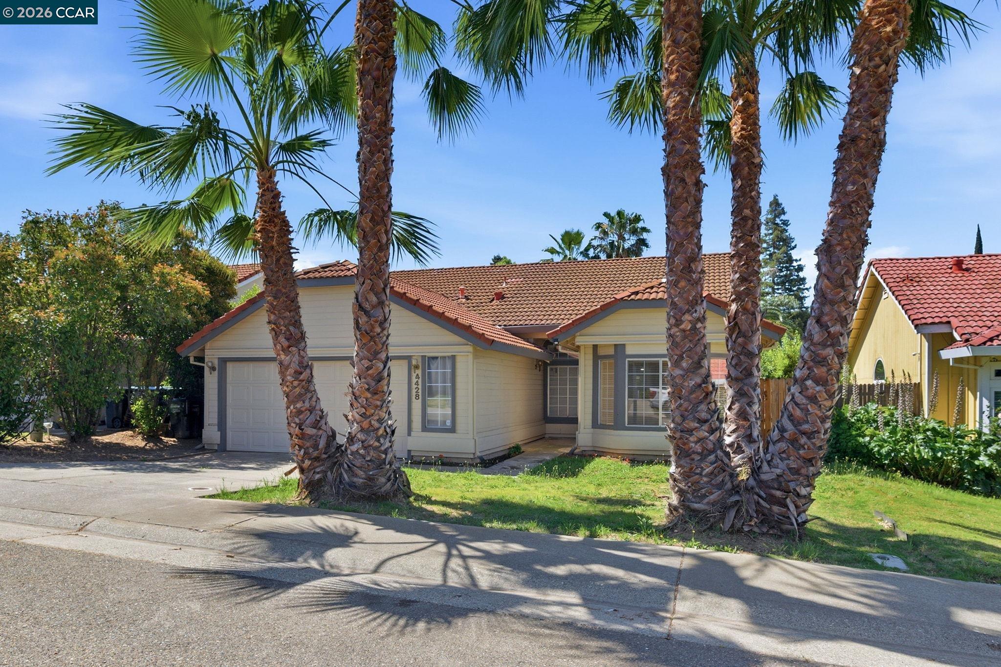 4428 Bacall Court Antelope, CA 95843 - Photo 3 of 27