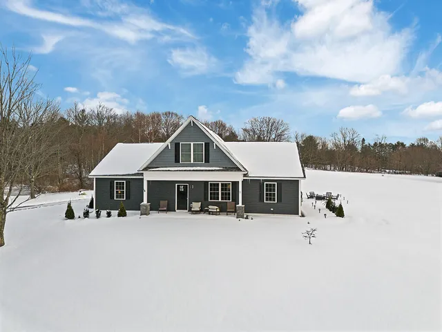 $699,000 | 1 Overlook Drive, Hallowell, ME 04347
