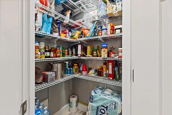 $699,000 | 1 Overlook Drive, Hallowell, ME 04347