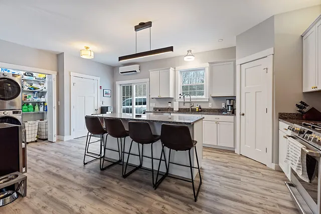 $699,000 | 1 Overlook Drive, Hallowell, ME 04347