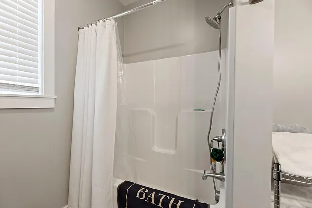 $699,000 | 1 Overlook Drive, Hallowell, ME 04347