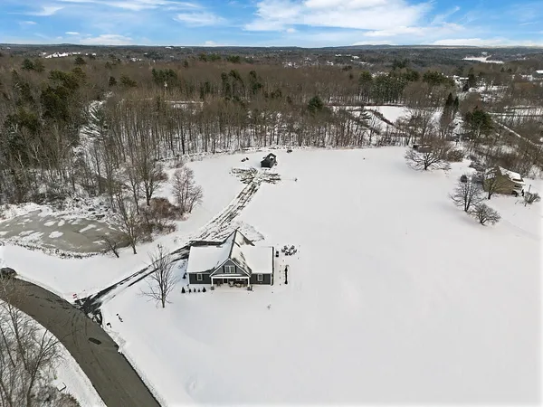 $699,000 | 1 Overlook Drive, Hallowell, ME 04347