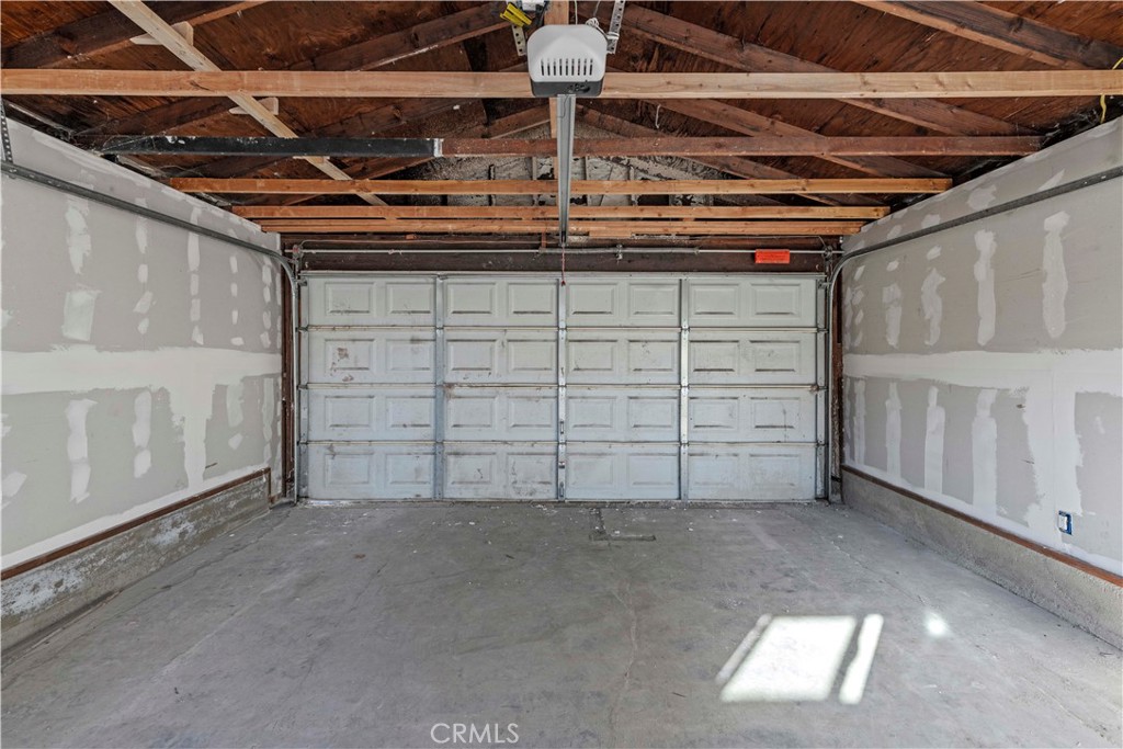 2117 West Corydon Street Compton, CA 90220 - Photo 33 of 40 a view of a garage room