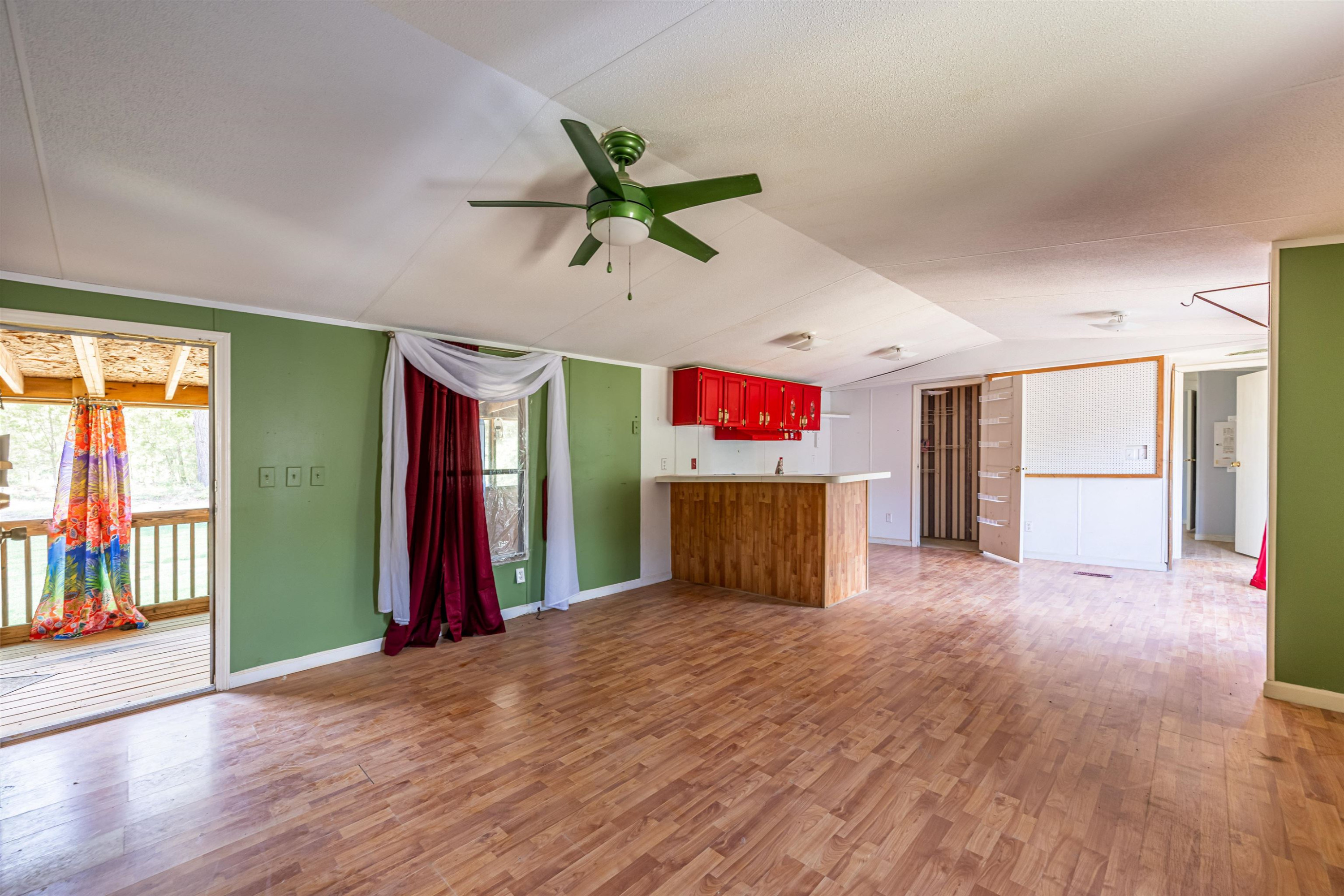 537 Beech Ridge Road Parsons, TN 38363 - Photo 11 of 20 Photo 11