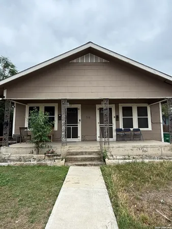 $1,100 | 318 Denver Boulevard, Unit 2, San Antonio, TX 78210