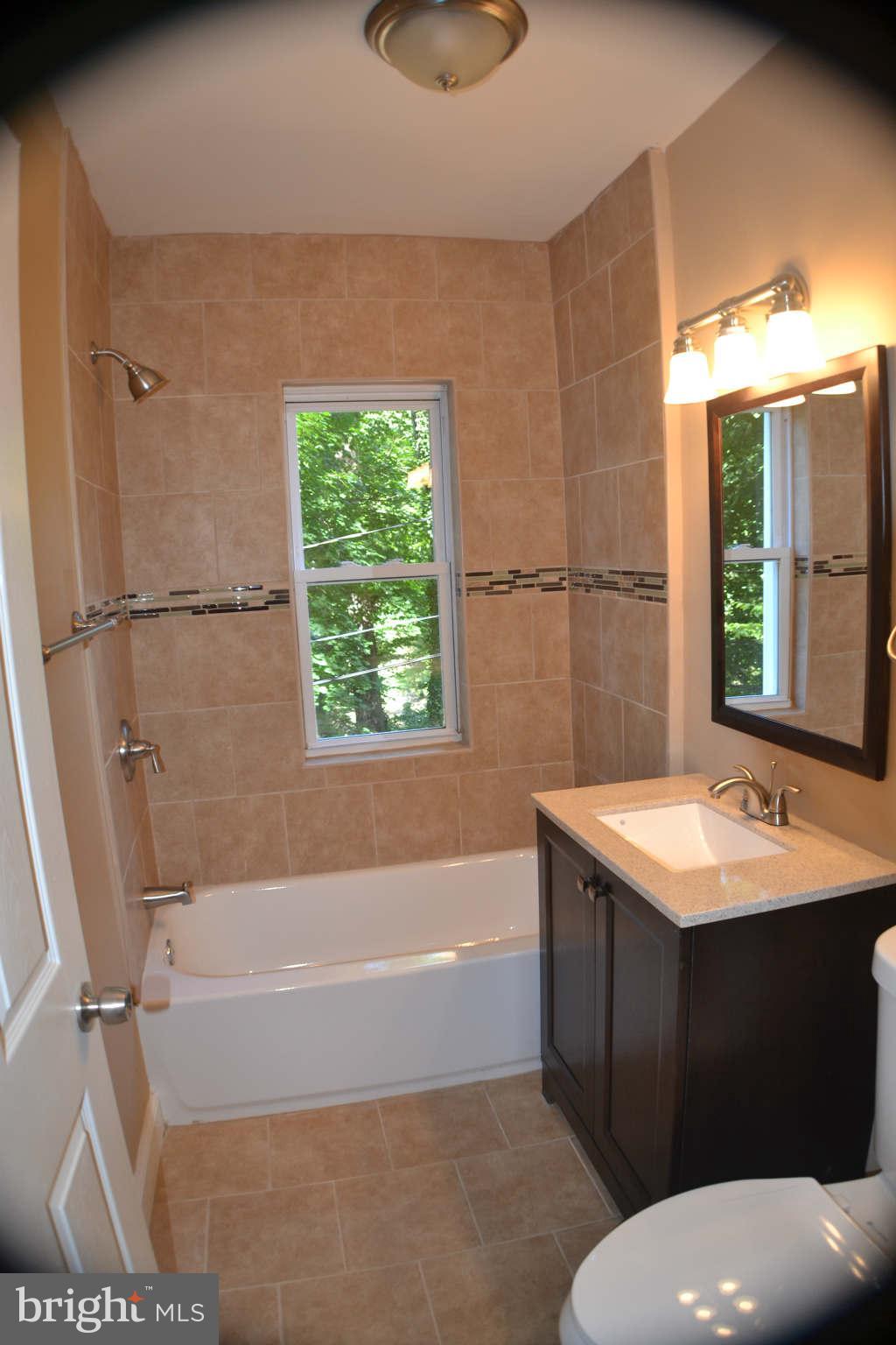 3722 Nortonia Road Baltimore, MD 21216 - Photo 11 of 25 Bath