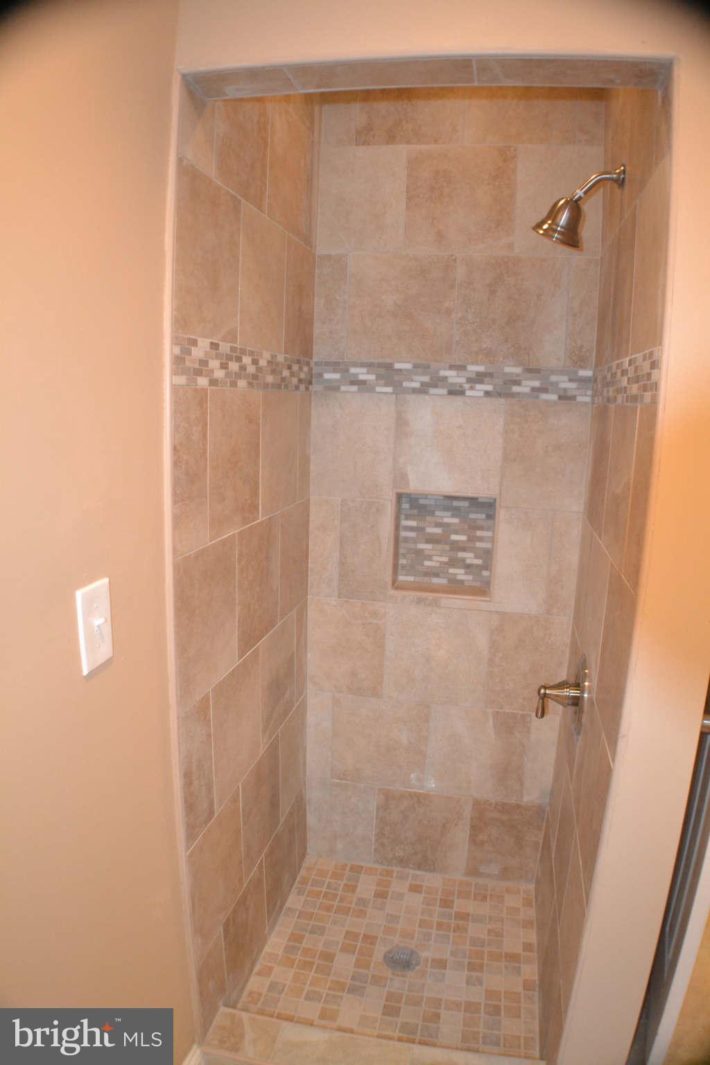 3722 Nortonia Road Baltimore, MD 21216 - Photo 17 of 25 Bath (Master)