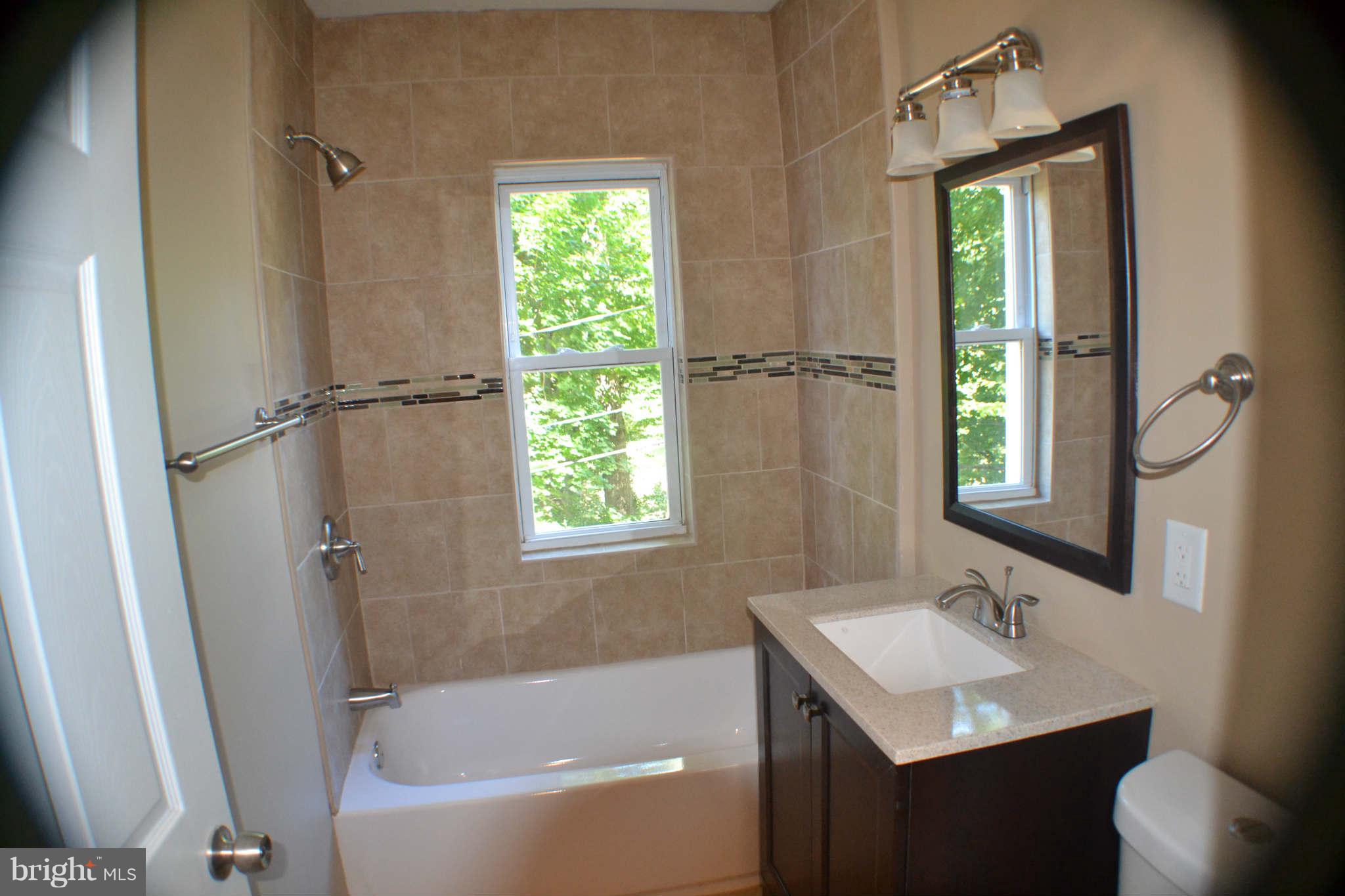 3722 Nortonia Road Baltimore, MD 21216 - Photo 9 of 25 Bath