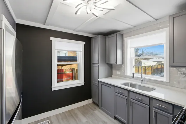 $212,750 | 14525 South Michigan Avenue, Riverdale, IL 60827