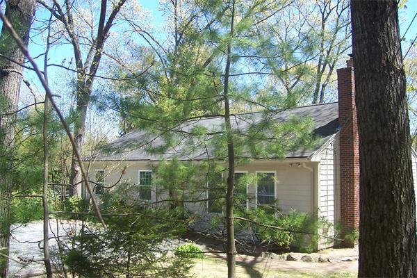 75 Marlboro Road Southborough, MA 01772 - Photo 2 of 20