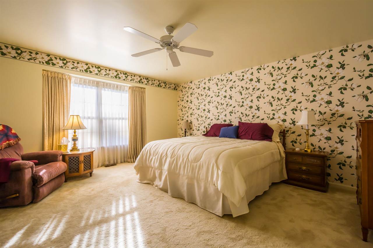 2202 East Cape Cod Drive Bloomington, IN 47401 - Photo 16 of 22