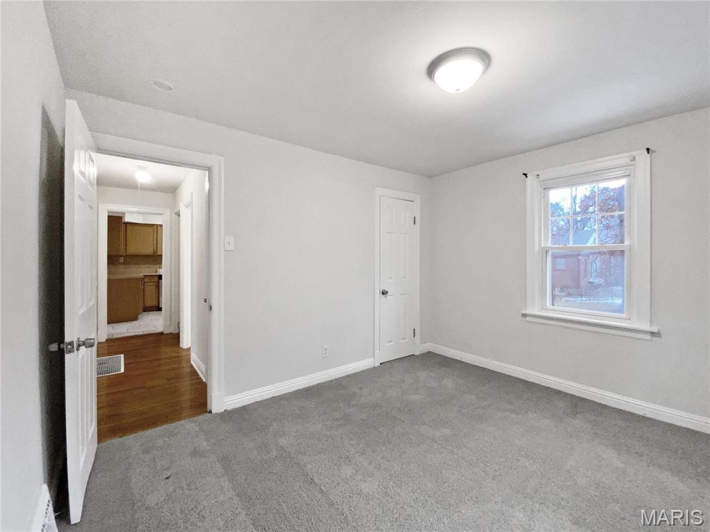 515 Carson Road St. Louis, MO 63135 - Photo 15 of 25