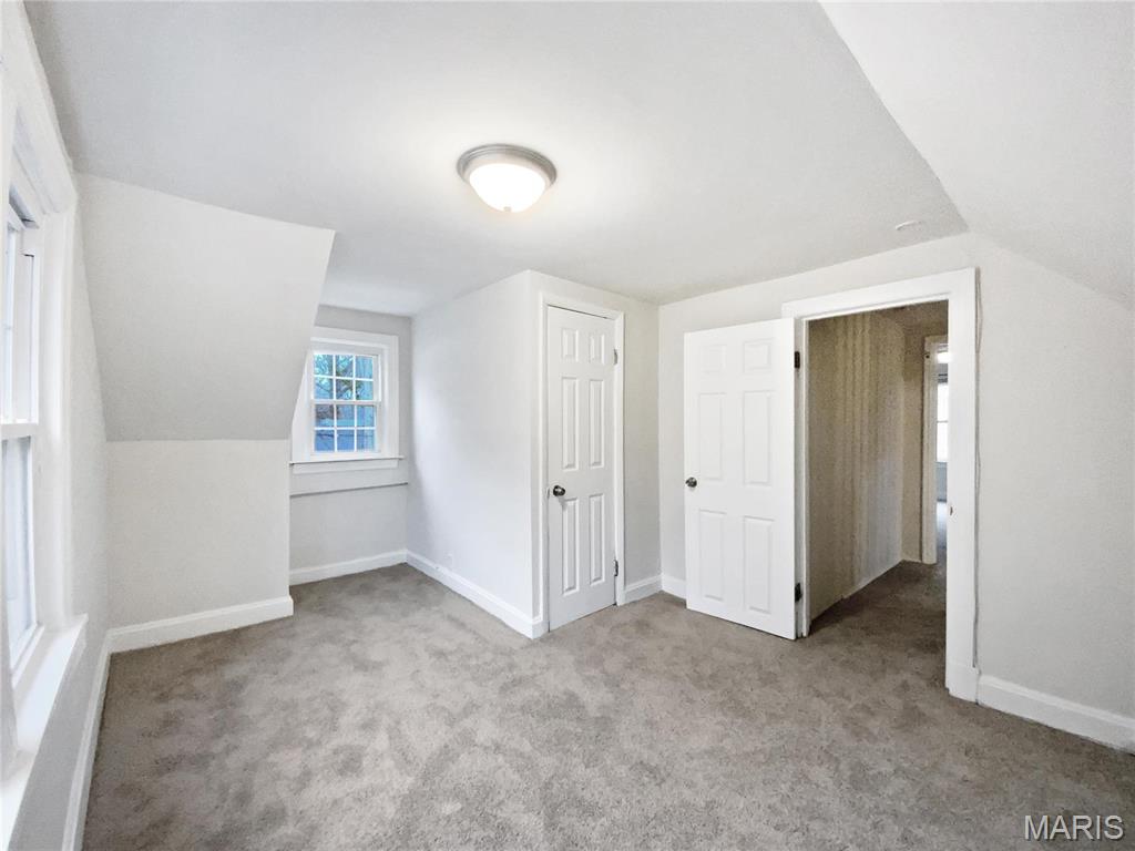 515 Carson Road St. Louis, MO 63135 - Photo 17 of 25