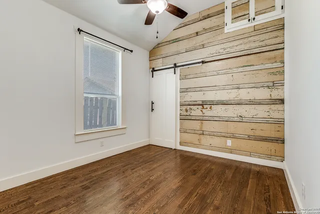 $1,950 | 210 Lucas Street, San Antonio, TX 78209