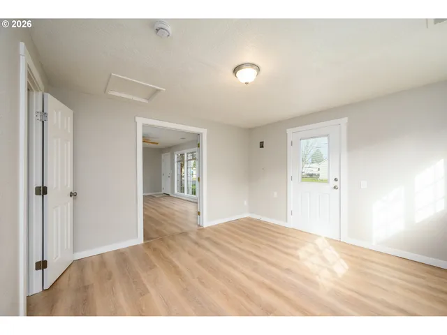 $339,000 | 3069 West Sherwood Avenue, Roseburg, OR 97471