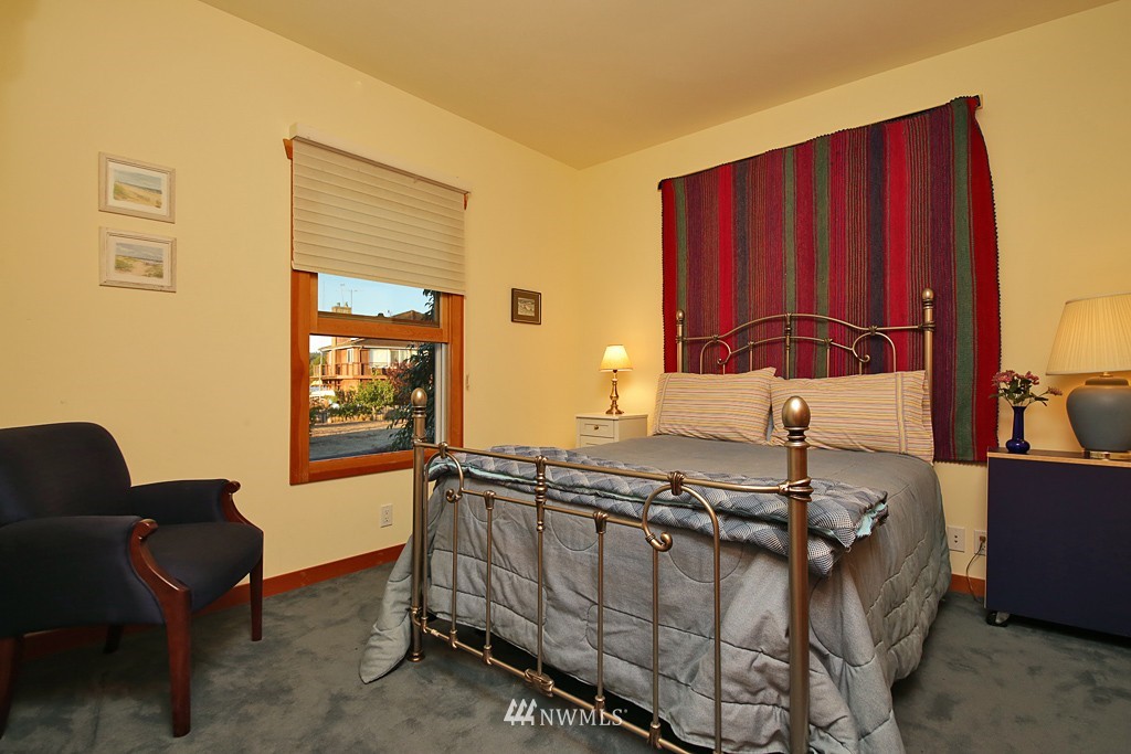 2380 Sunlight Beach Road Clinton, WA 98236 - Photo 14 of 25 Gallery Image 14