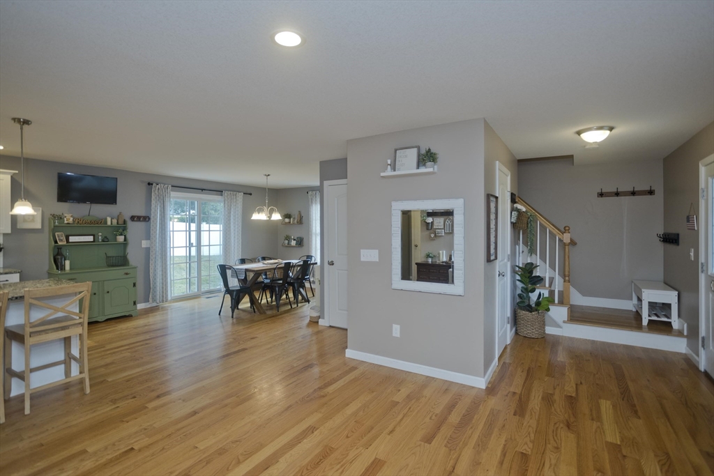 167 Rolf Avenue Chicopee, MA 01020 - Photo 8 of 42 Gallery Image 8