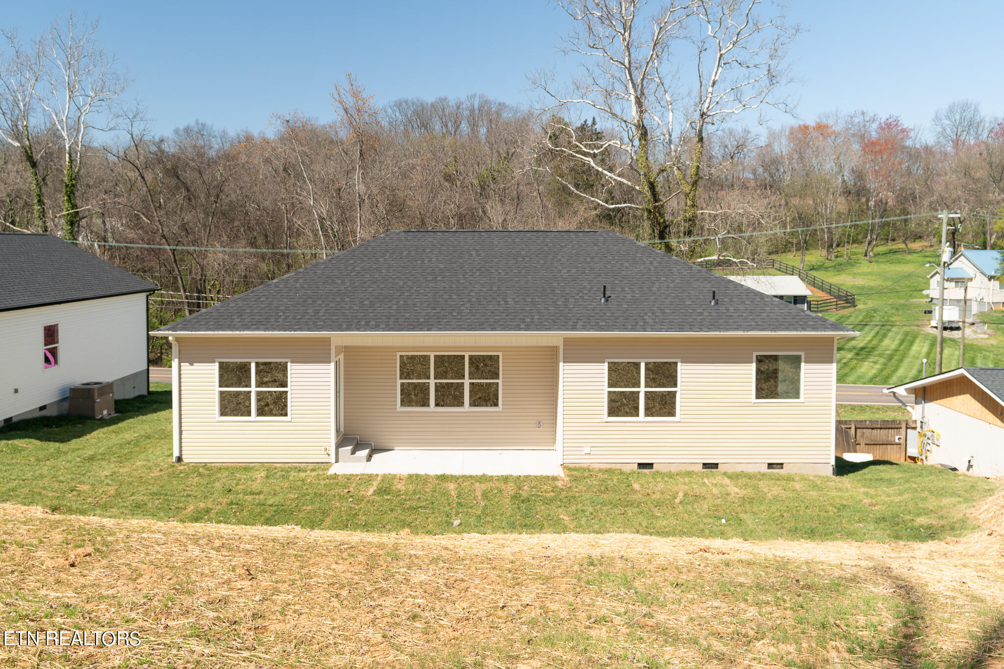 1452 Wilson Road Knoxville, TN 37912 - Photo 24 of 26 Back of home