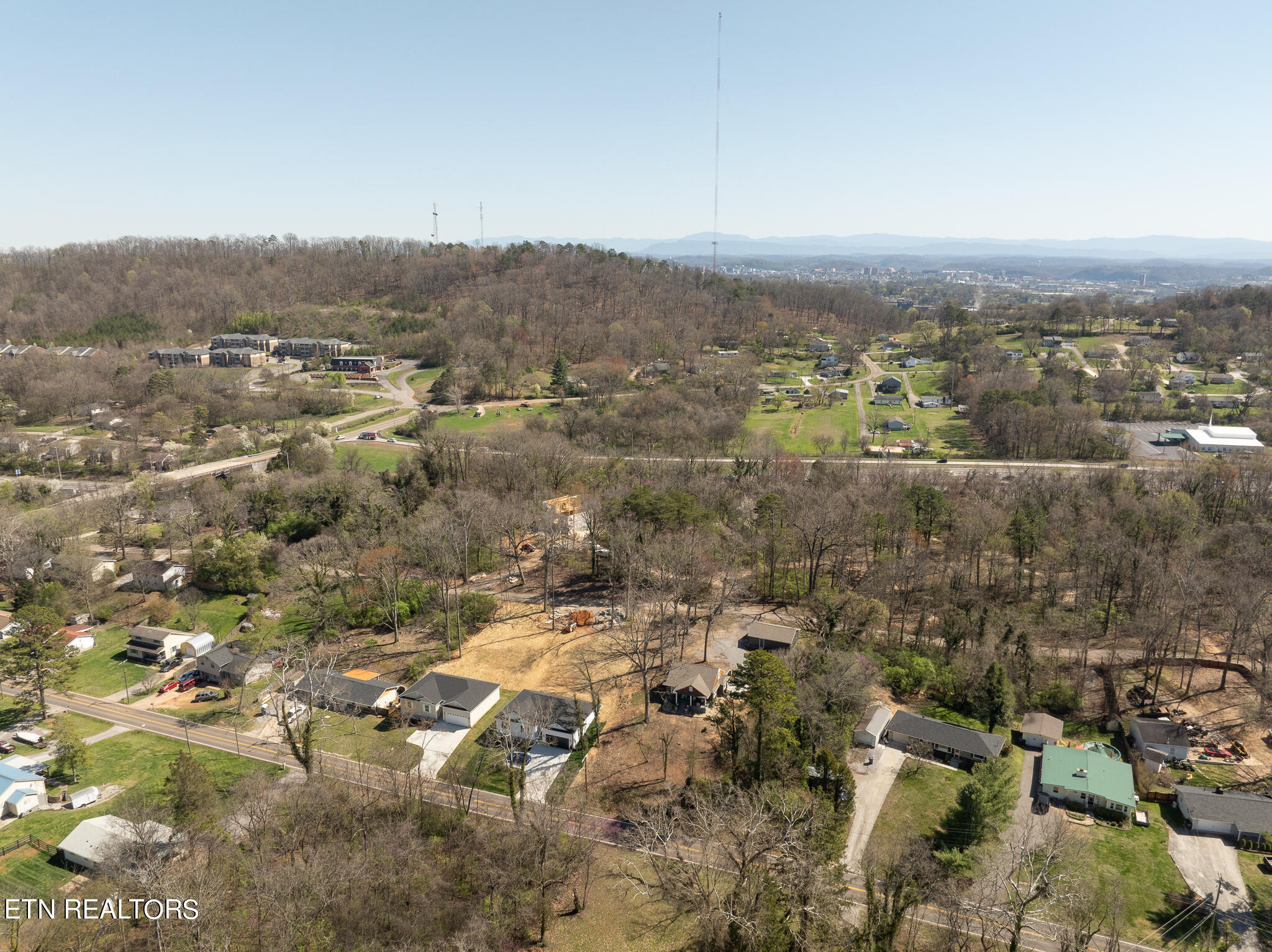 1452 Wilson Road Knoxville, TN 37912 - Photo 26 of 26 Aerial view zoomed out