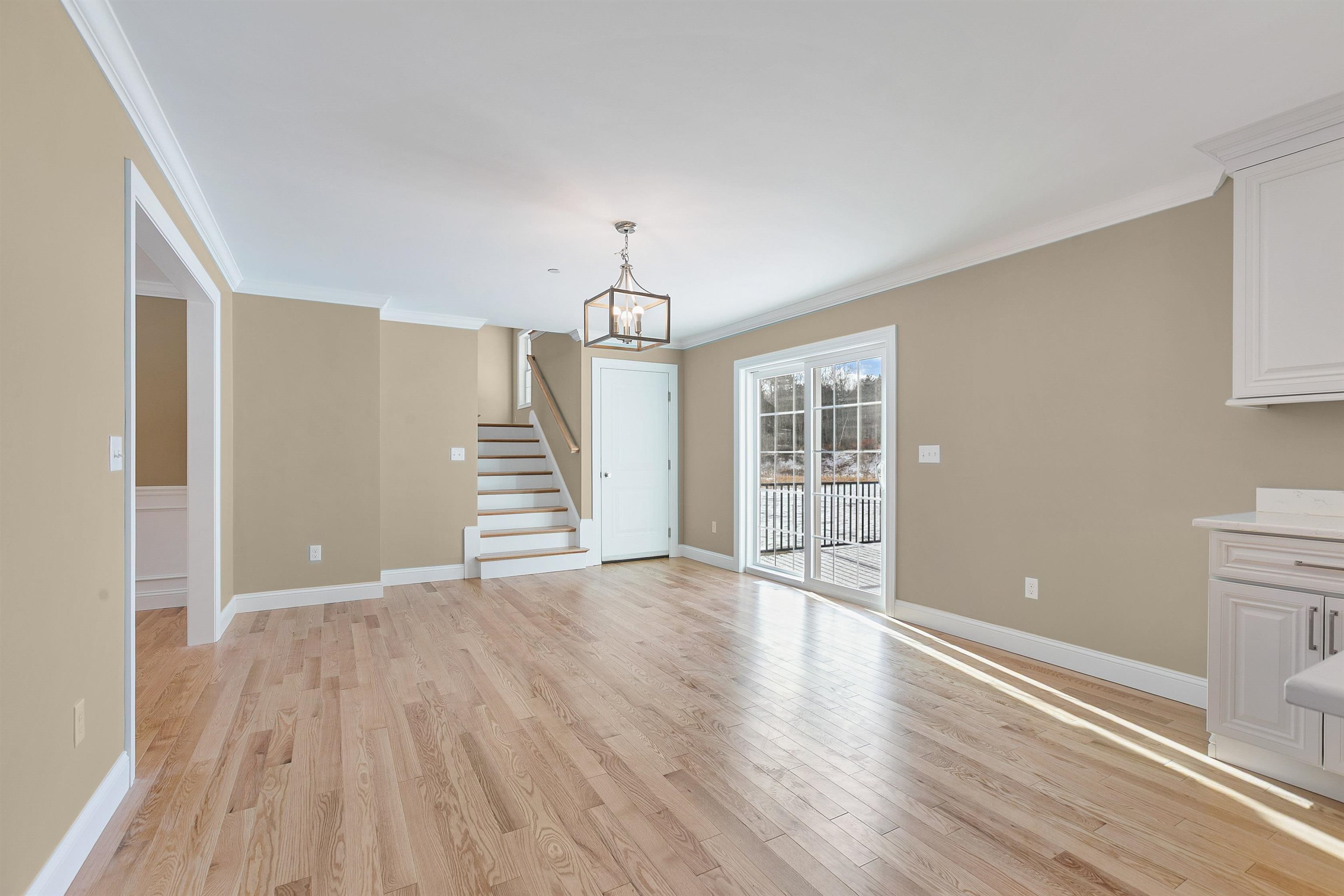 343 Island Pond Road Derry, NH 03038 - Photo 23 of 46